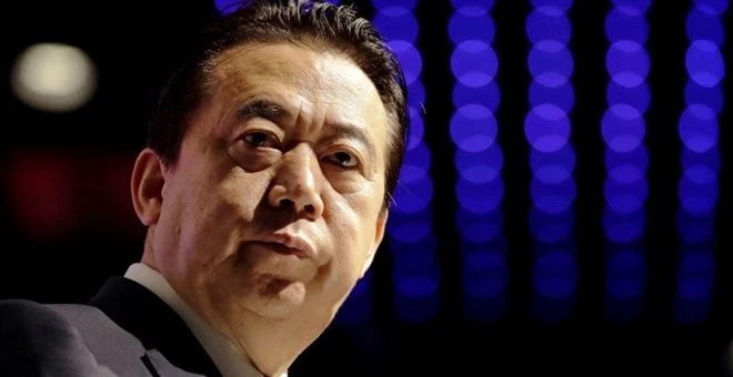 Παραιτήθηκε ενώ κρατείται στην Κίνα ο πρόεδρος της Ιντερπόλ